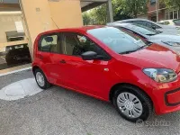 Usata VW up! Move 68 CV (50 kW) 2013 Rosso Utilitaria