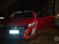 Usata Peugeot 208 2024 Rosso Utilitaria