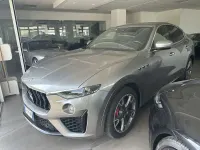 Usata Maserati Levante 349 CV (256 kW) 2021 Grigio SUV