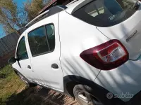 Usata Dacia Sandero 90 CV (66 kW) 2016 Bianco Berlina