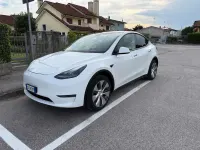 Usata Tesla Model Y 152 kW (208 CV) 2022 Bianco SUV