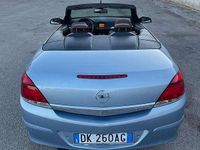 Usata Opel Astra Cabriolet Cosmo 179 CV (131 kW) 2007 Cabrio