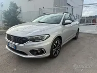 Usata Fiat Tipo Lounge 120 CV (88 kW) 2017 Grigio Station wagon