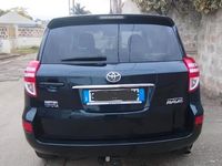 Usata Toyota RAV4 150 CV (110 kW) 2011 Nero SUV