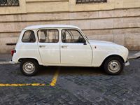 Usata Renault R4 33 CV (24 kW) 1989 Bianco Utilitaria