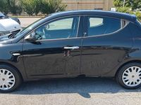 Usata Lancia Ypsilon 69 CV (50 kW) 2013 Nero Utilitaria