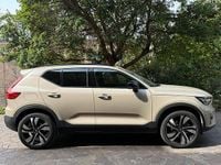 Usata Volvo XC40 163 CV (119 kW) 2025 Bianco SUV