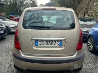 Usata Lancia Musa 95 CV (69 kW) 2005 Marrone Monovolume