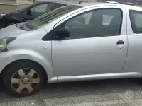 Usata Toyota Aygo 68 CV (50 kW) 2008 Grigio Utilitaria