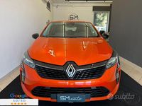 Begagnad Renault Clio V Evolution 101 HK (74 kW) 2024 Gul Sedan