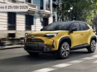 Nuova Toyota Yaris Cross 131 CV (96 kW) 2026 Argento SUV