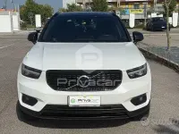 Usata Volvo XC40 R-Design 150 CV (110 kW) 2018 Bianco SUV