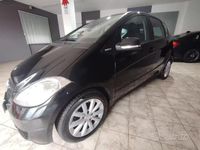Gebraucht Mercedes A160 82 PS (60 kW) 2011 Schwarz Limousine