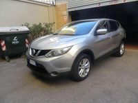 Usata Nissan Qashqai Acenta 116 CV (85 kW) 2015 Grigio SUV