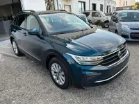 Usata VW Tiguan Life 150 CV (110 kW) 2022 Bluazzurro SUV