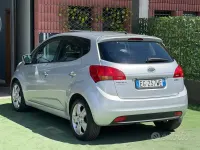 Usata Kia Venga 116 CV (85 kW) 2011 Grigio Utilitaria