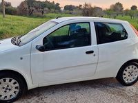 Usata Fiat Punto Classica 69 CV (50 kW) 2009 Bianco Utilitaria