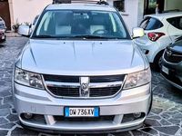 Usata Dodge Journey 140 CV (102 kW) 2009 Argento SUV