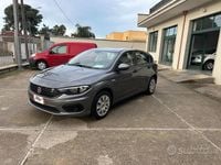 Usata Fiat Tipo Easy 95 CV (69 kW) 2019 Grigio Berlina