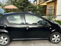 Usata Toyota Aygo 68 CV (50 kW) 2007 Nero Utilitaria