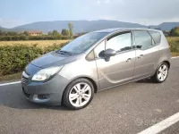 Usata Opel Meriva 120 CV (88 kW) 2016 Grigio Monovolume
