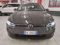 Usata VW Golf VIII Life 110 CV (80 kW) 2022 Grigio Berlina