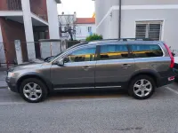 Usata Volvo XC70 Momentum 185 CV (136 kW) 2008 Bronzo Station wagon