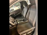 Usata Peugeot 208 Active 75 CV (55 kW) 2022 Bianco Utilitaria