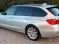 Usata BMW 318 150 CV (110 kW) 2015 Grigio Station wagon