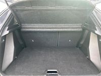 Usata Peugeot 2008 Allure 101 CV (74 kW) 2024 Grigio artense SUV