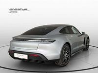 Usata Porsche Taycan 350 kW (476 CV) 2023 Argento dolomite Berlina