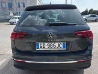 Usata VW Tiguan Life 150 CV (110 kW) 2021 Grigio SUV