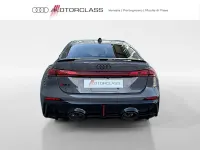 Nuova Audi RS5 Performance 639 CV (469 kW) 2026 Grigio plateau metallizzato Berlina