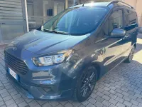 Usata Ford Tourneo Courier Sport 101 CV (74 kW) 2019 Blu/azzurro Monovolume