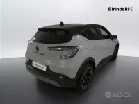 Usata Renault Captur Esprit Alpine 158 CV (116 kW) 2025 Grigio SUV