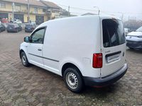 Usata VW Caddy 102 CV (75 kW) 2018 Bianco Monovolume