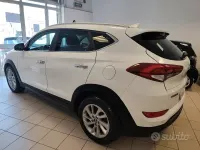 Usata Hyundai Tucson Xpossible 141 CV (103 kW) 2016 Bianco SUV
