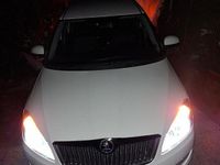 Usata Skoda Roomster Plus Edition 90 CV (66 kW) 2011 Bianco Monovolume