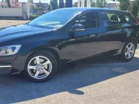 Usata Volvo V60 Business Edition 150 CV (110 kW) 2018 Nero Station wagon