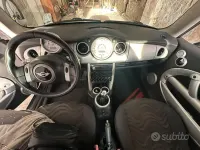 Usata Mini Cooper 75 CV (55 kW) 2004 Rosso Utilitaria