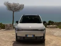Nuova Leapmotor C10 215 CV (158 kW) 2026 Argento SUV