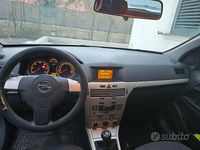 Usata Opel Astra 2007 Grigio Berlina