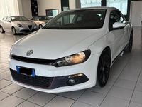 Begagnad VW Scirocco 140 HK (102 kW) 2011 Vit Sportkupé