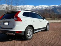 usata Volvo XC60 2.4 185cv D5 kinetic