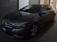 Usata Mercedes A180 122 CV (89 kW) 2013 Grigio Berlina