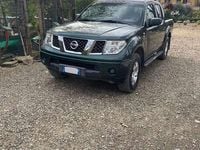 Usata Nissan Navara XE 174 CV (127 kW) 2006 Verde Pick-up