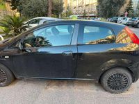 Usata Fiat Grande Punto 77 CV (56 kW) 2006 Nero Utilitaria