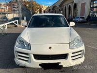 Usata Porsche Cayenne 239 CV (175 kW) 2010 Bianco SUV