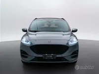 Usata Ford Kuga ST-Line 120 CV (88 kW) 2023 Grigio SUV