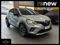 Usata Renault Captur Techno 94 CV (69 kW) 2023 Argento metallizzato SUV